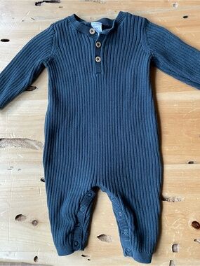 Carter's Dark Gray Ribbed Henley Footie